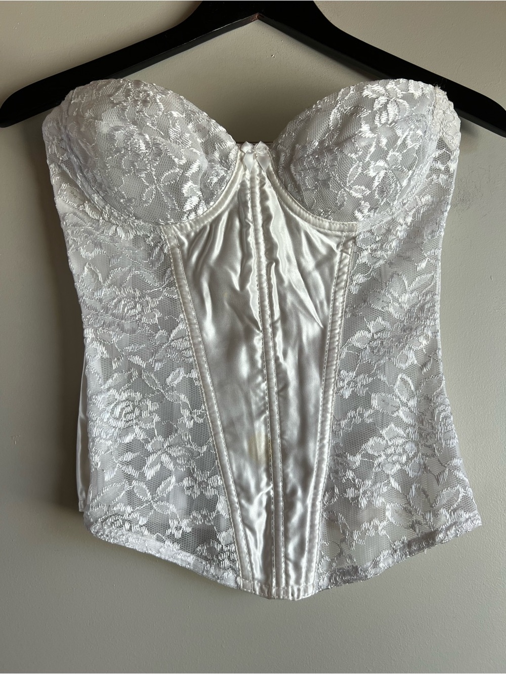 DBF Vintage White Lace Bustier Corset 34B Made in Canada Bridal Lingerie Y2K